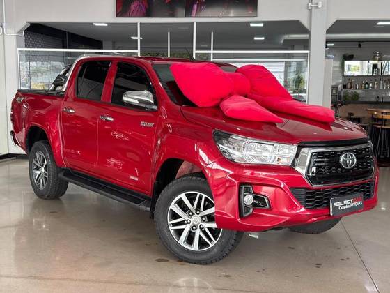 TOYOTA HILUX 2.8 SRV 4X4 CD 16V DIESEL 4P AUTOMÁTICO